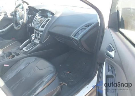 2013 Ford Focus Se z USA, uszkodzony, nr VIN 1FADP3F29DL186901